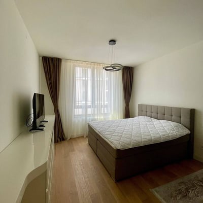 Rental of a modern 3-room apartment, 90 m², Belgrade, Serbia